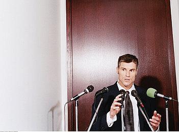 大气好听！大提琴版《歧路旅人2》主题曲欣赏